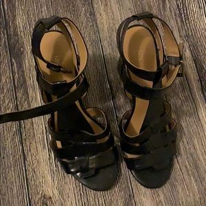 7.5 black Nine West Wedges